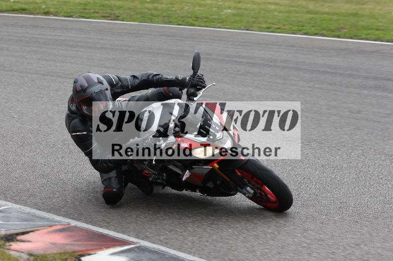 Archiv-2022/13 25.04.2022 Plüss Moto Sport ADR/Freies Fahren/96
